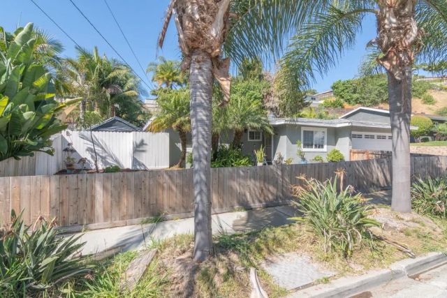403 Foussat, Oceanside, CA 92054