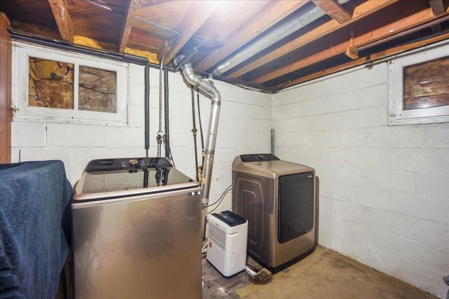 425 Grand Boulevard, Evansdale, IA 50707