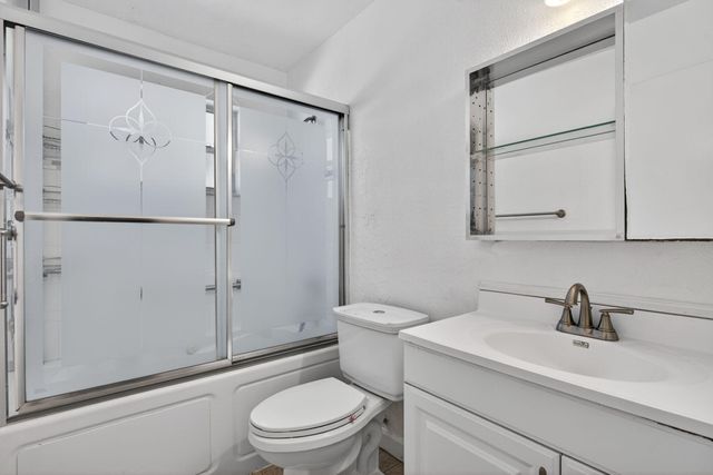 6382 Royal Palm Boulevard 6382, Margate, FL 33063