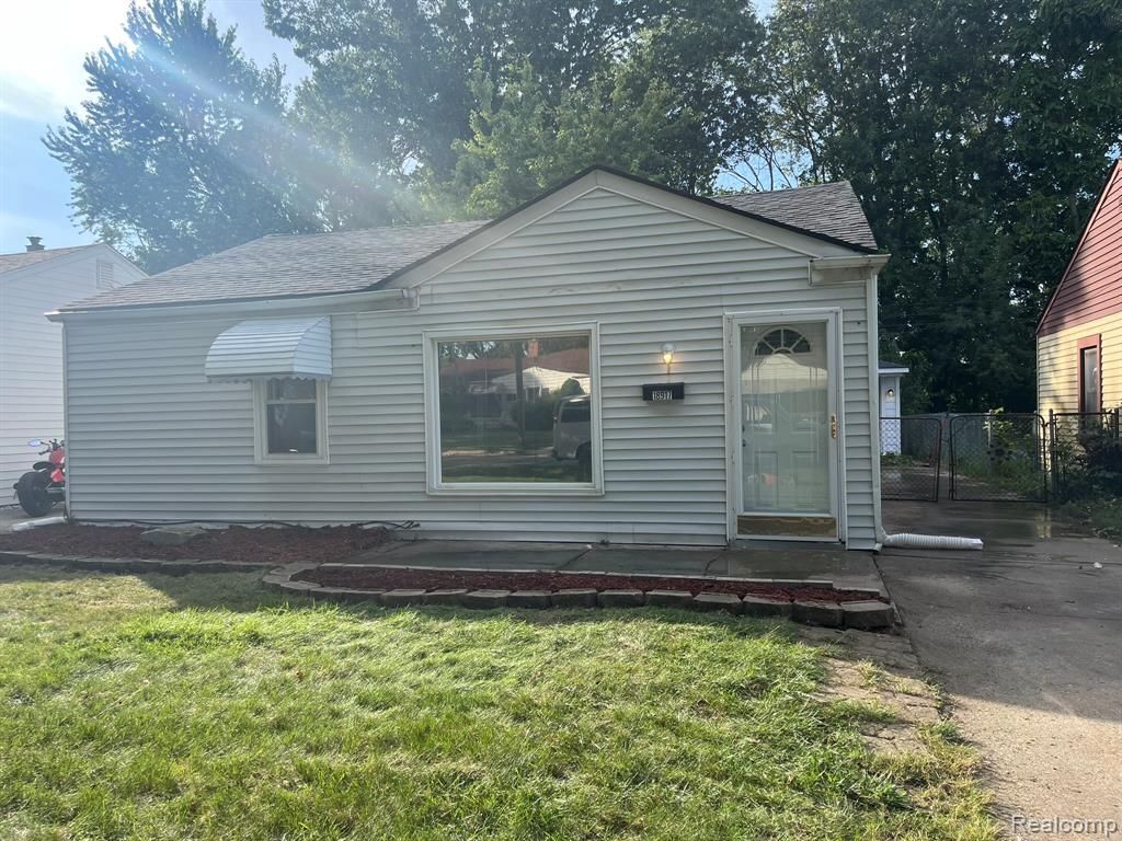 18917 Wall Street, Melvindale, MI 48122