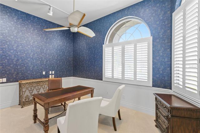 6103 PASADENA POINT BOULEVARD S, Gulfport, FL 33707