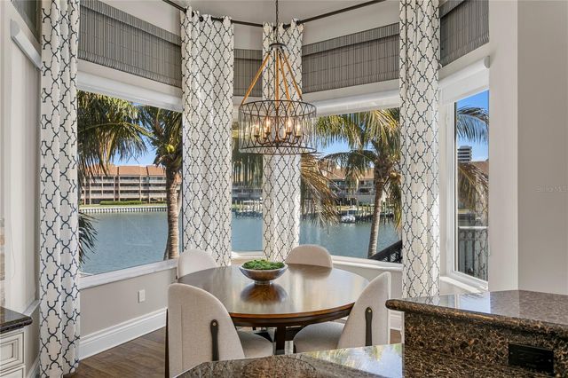 6103 PASADENA POINT BOULEVARD S, Gulfport, FL 33707