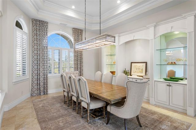 6103 PASADENA POINT BOULEVARD S, Gulfport, FL 33707