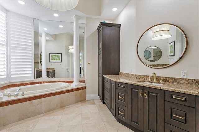 6103 PASADENA POINT BOULEVARD S, Gulfport, FL 33707