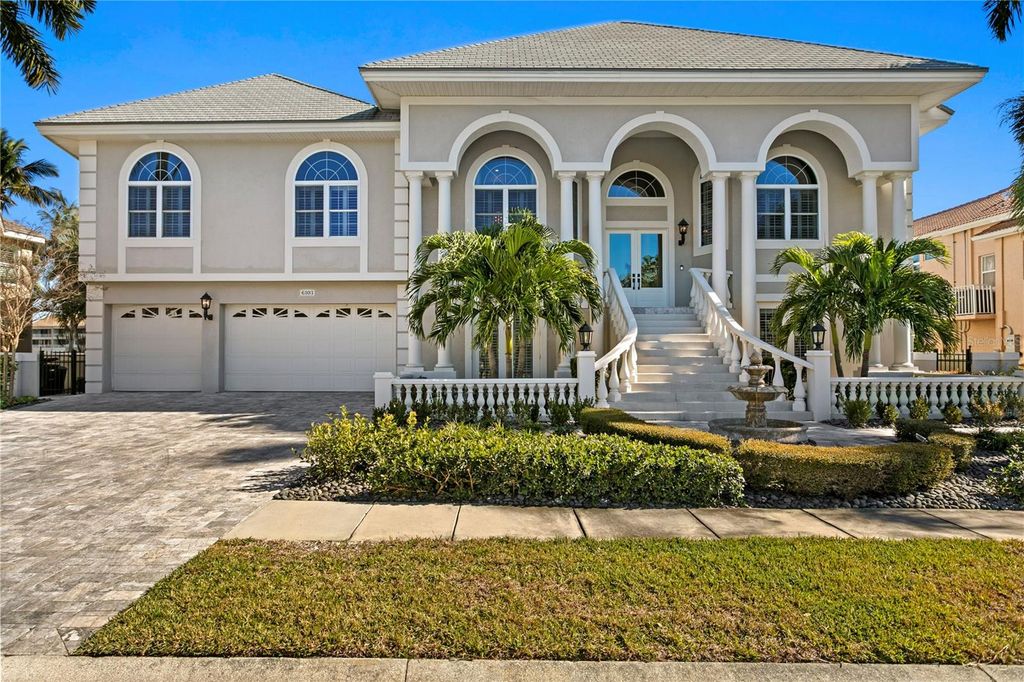 6103 PASADENA POINT BOULEVARD S, Gulfport, FL 33707