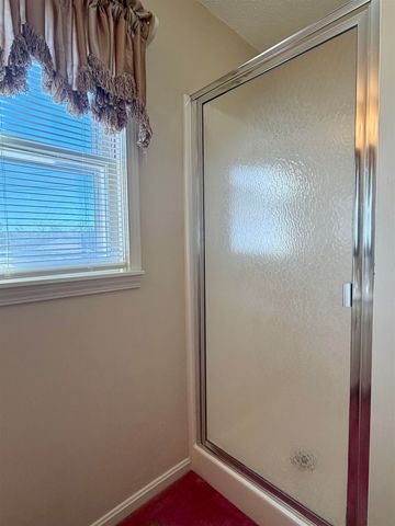 192 NEW BETHEL RD, Selmer, TN 38375