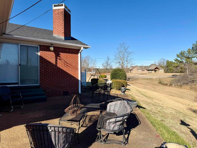 192 NEW BETHEL RD, Selmer, TN 38375