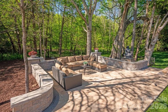 804 Wandering Way Drive, Waxhaw, NC 28173