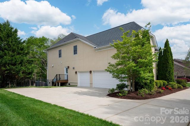 804 Wandering Way Drive, Waxhaw, NC 28173