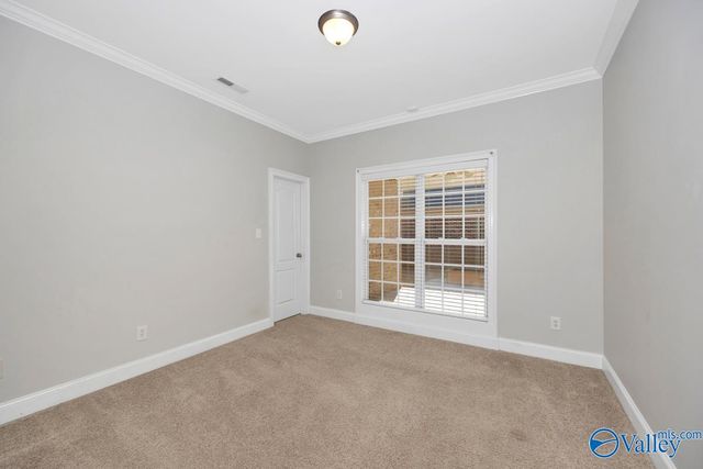 2909 Eastern Shore Drive SE, Owens Cross Roads, AL 35763