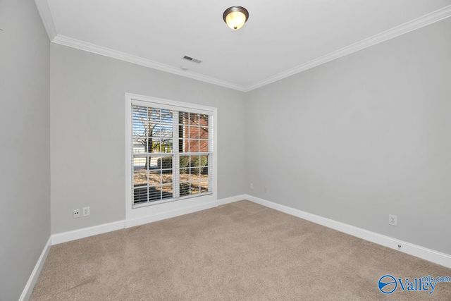 2909 Eastern Shore Drive SE, Owens Cross Roads, AL 35763