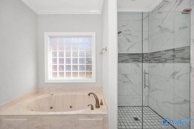 2909 Eastern Shore Drive SE, Owens Cross Roads, AL 35763