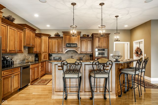 3516 Hintocks Circle, Carmel, IN 46032