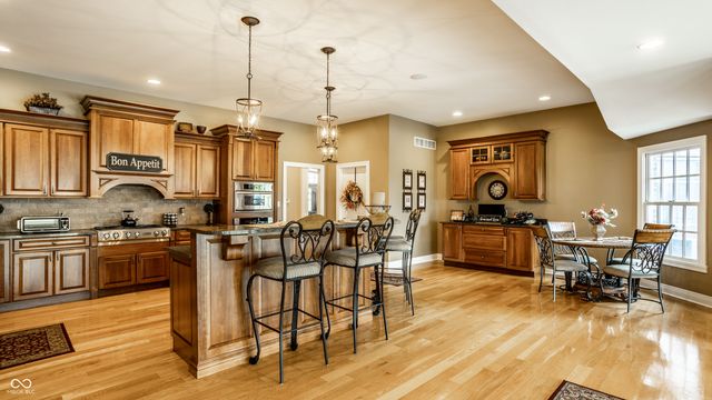 3516 Hintocks Circle, Carmel, IN 46032