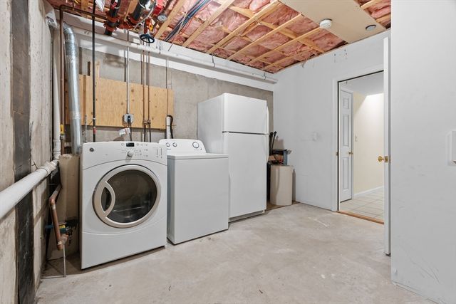 179 Littleton Rd 3, Chelmsford, MA 01824