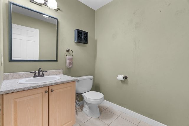 179 Littleton Rd 3, Chelmsford, MA 01824