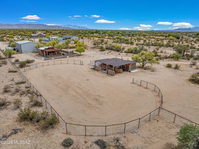 30884 E Sianna Drive, Marana, AZ 85658