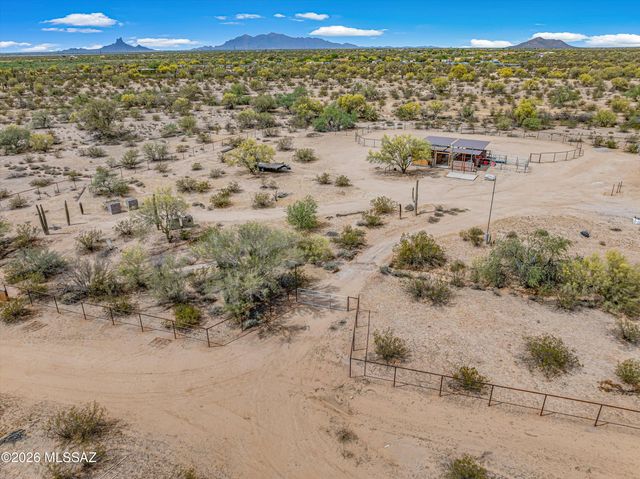 30884 E Sianna Drive, Marana, AZ 85658