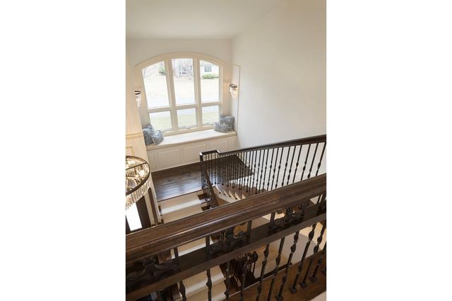 4913 W Sunnyslope Road, Edina, MN 55424