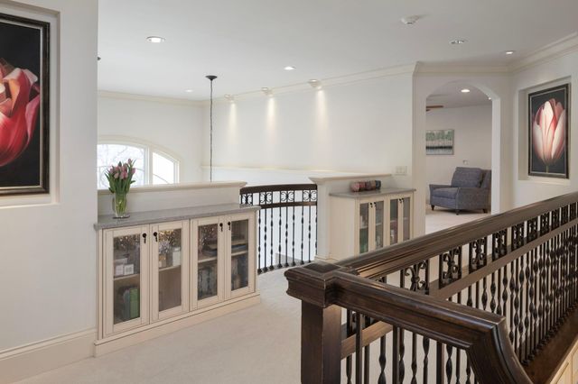 4913 W Sunnyslope Road, Edina, MN 55424