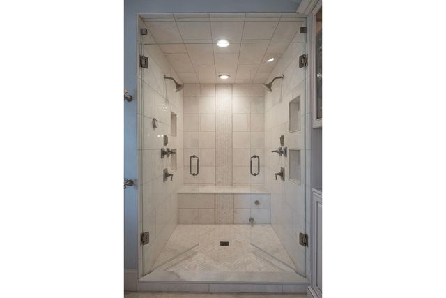 4913 W Sunnyslope Road, Edina, MN 55424