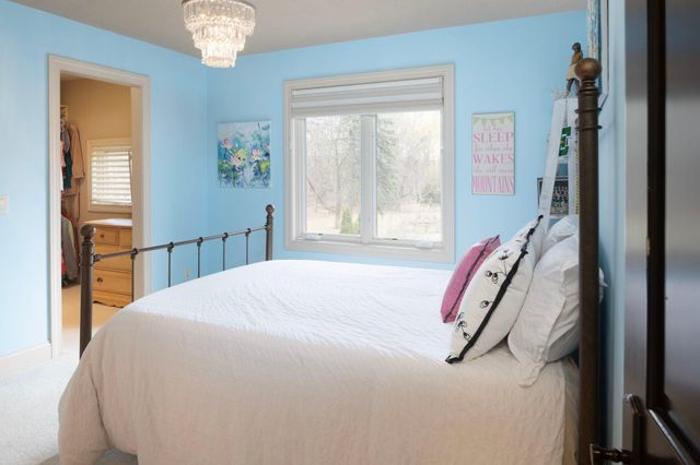 4913 W Sunnyslope Road, Edina, MN 55424