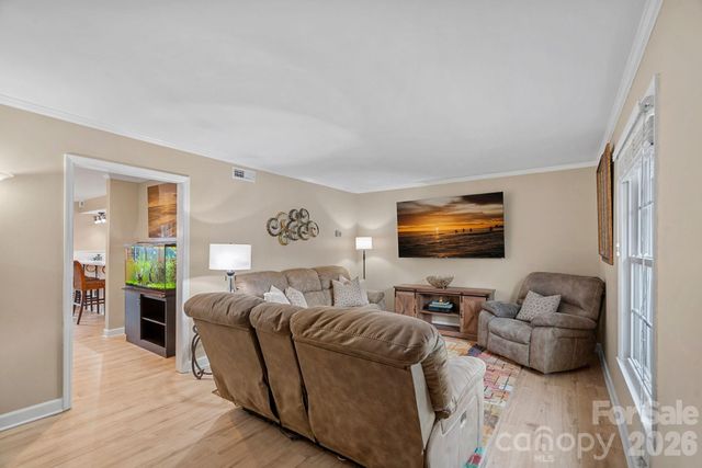 3520 Colony Road I, Charlotte, NC 28211