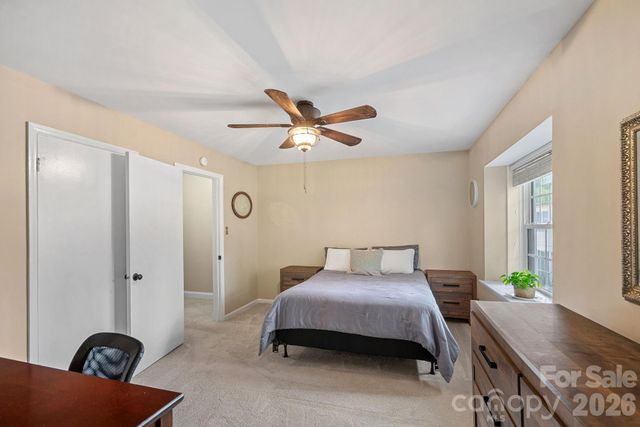 3520 Colony Road I, Charlotte, NC 28211