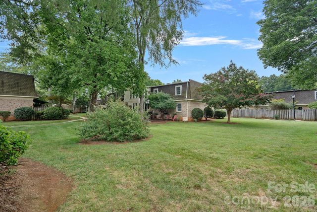 3520 Colony Road I, Charlotte, NC 28211