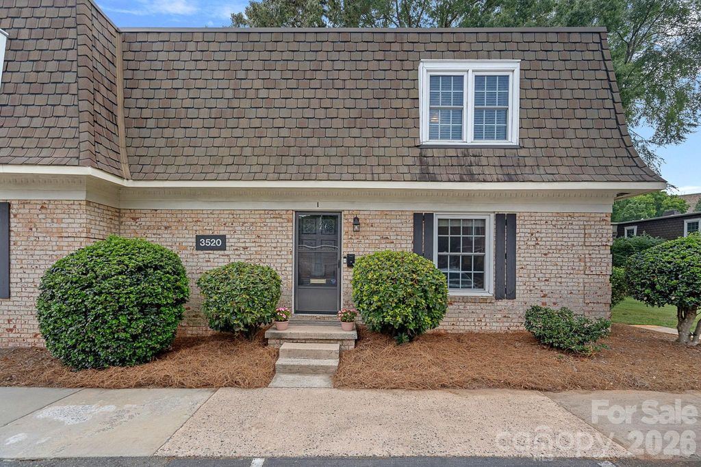 3520 Colony Road I, Charlotte, NC 28211