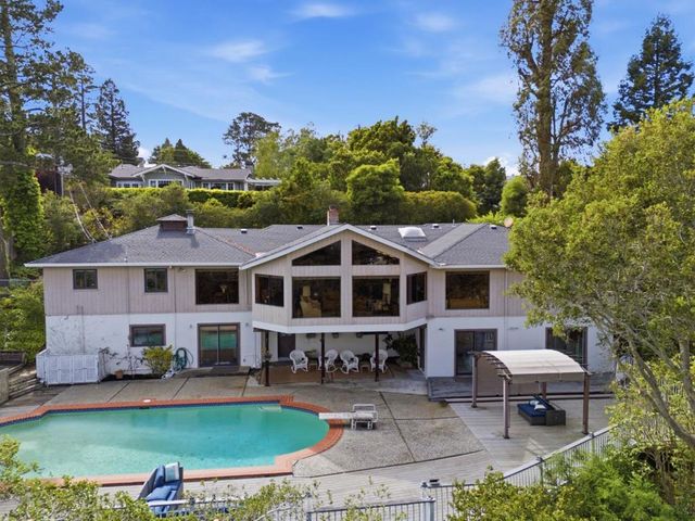 1407 Carlton Road, Hillsborough, CA 94010