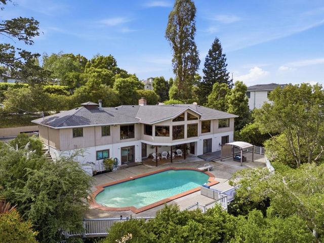 1407 Carlton Road, Hillsborough, CA 94010