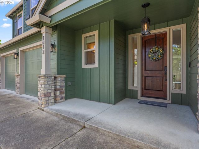1012 Nw GOODWIN St, Camas, WA 98607