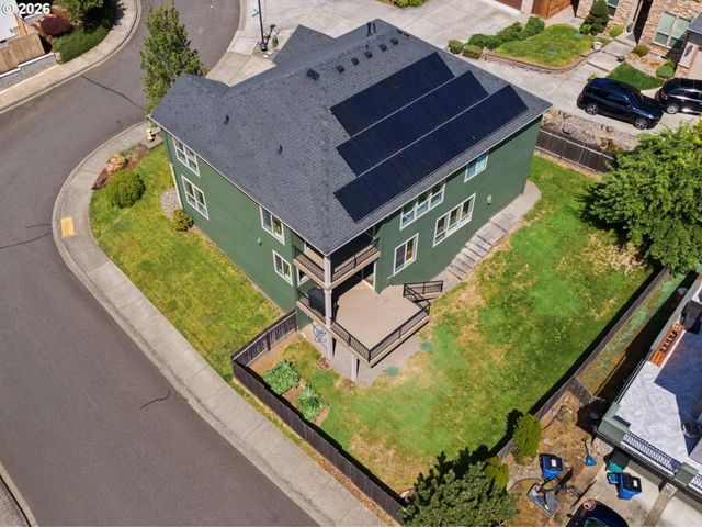 1012 Nw GOODWIN St, Camas, WA 98607