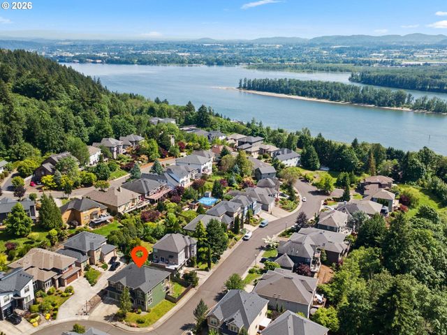1012 Nw GOODWIN St, Camas, WA 98607