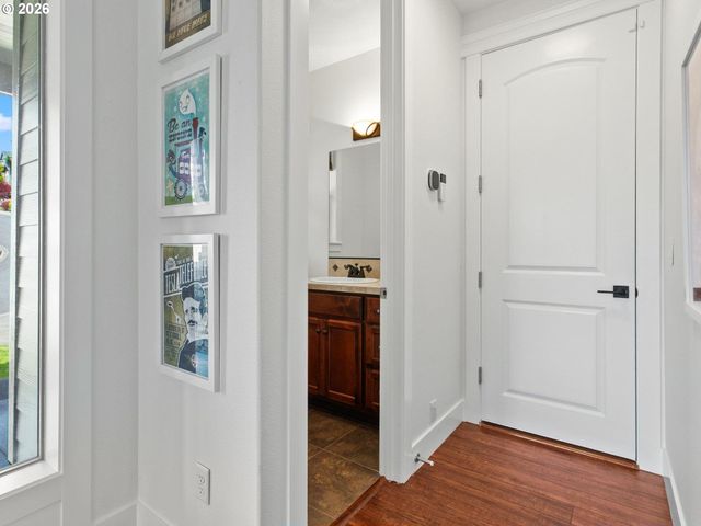 1012 Nw GOODWIN St, Camas, WA 98607