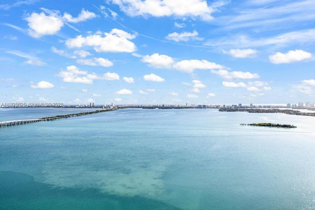 460 NE 28th St 3907, Miami, FL 33137