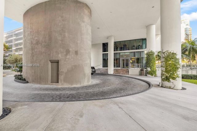 460 NE 28th St 3907, Miami, FL 33137