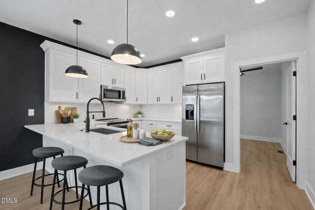 3230 Rowena Avenue Apt B, Durham, NC 27703