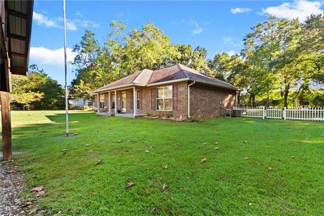 16120A River Park Road, Fairhope, AL 36532