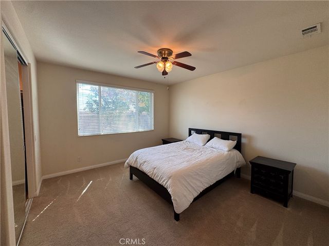 11115 Sun River Court, Apple Valley, CA 92308