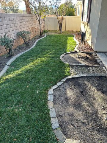 11115 Sun River Court, Apple Valley, CA 92308