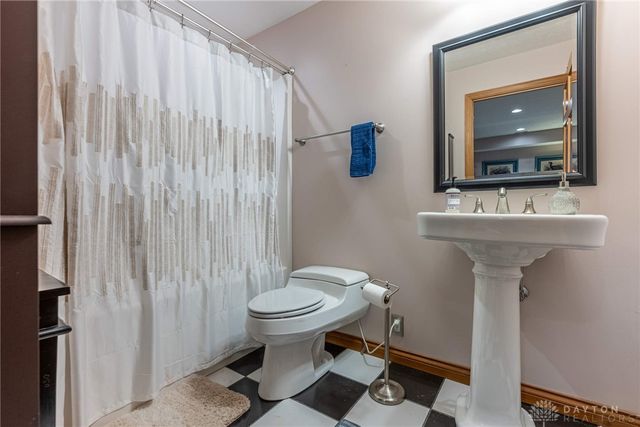 5390 S Rangeline Road, West Milton, OH 45383