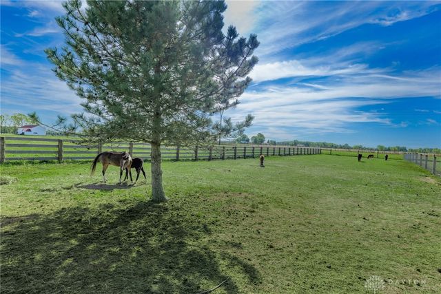 5390 S Rangeline Road, West Milton, OH 45383