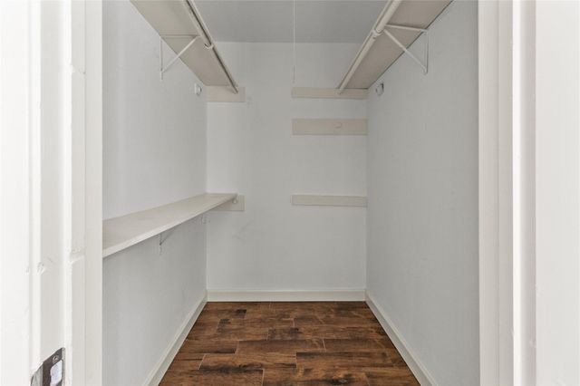 5011 Abercreek Avenue, Friendswood, TX 77546