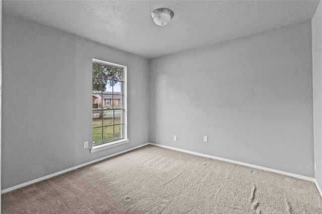 5011 Abercreek Avenue, Friendswood, TX 77546