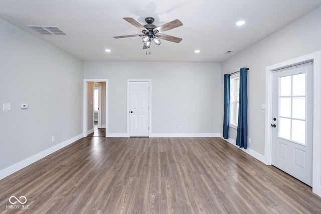 102 E 5th Street, Carthage, IN 46115
