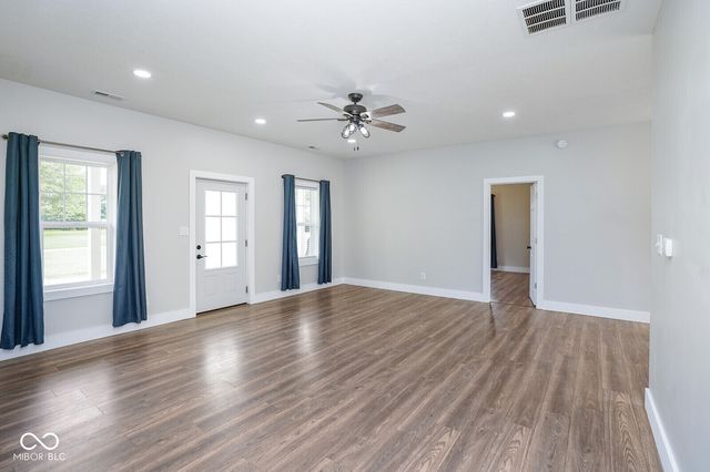 102 E 5th Street, Carthage, IN 46115