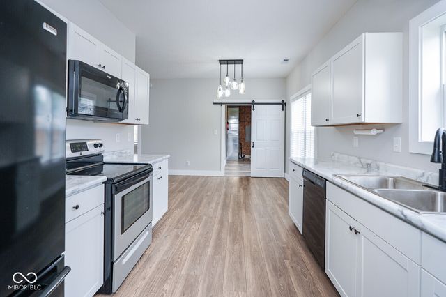 102 E 5th Street, Carthage, IN 46115