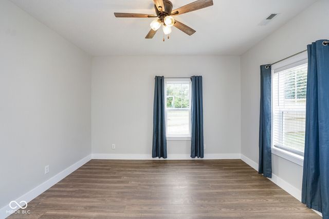 102 E 5th Street, Carthage, IN 46115